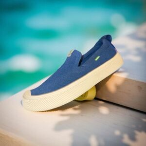 Cariuma Shadow Blue IBI Slip-On Loafers Shoes Size W 7.5 M 6